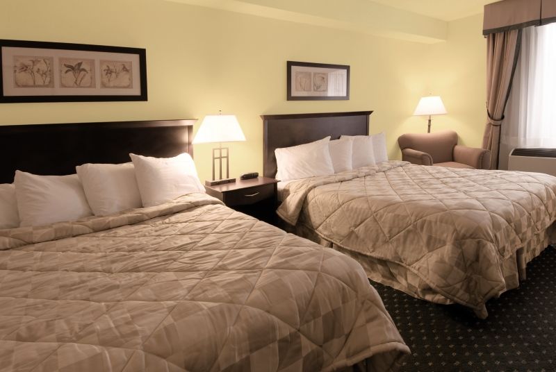 Comfort Hotel & Suites Peterborough Zimmer foto
